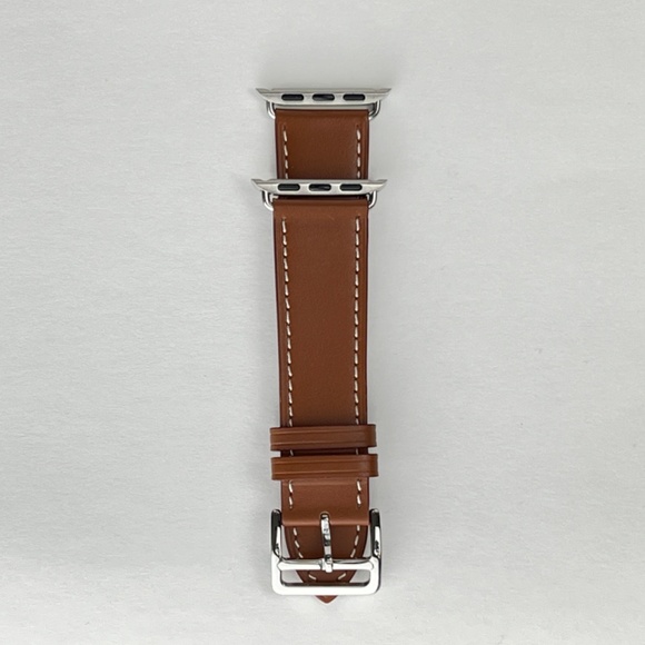Leather Apple Watch Strap - Brown - Picture 2 of 3